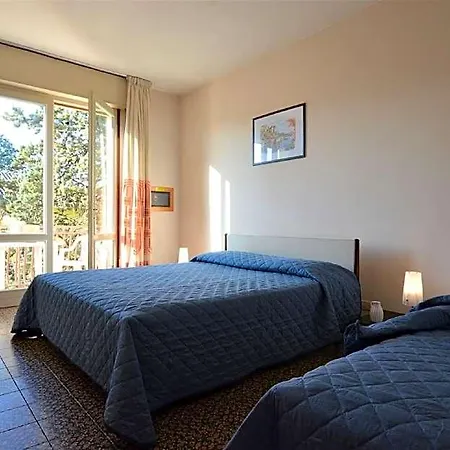 Modern And Bright Flat 700m From The Otel Bibione